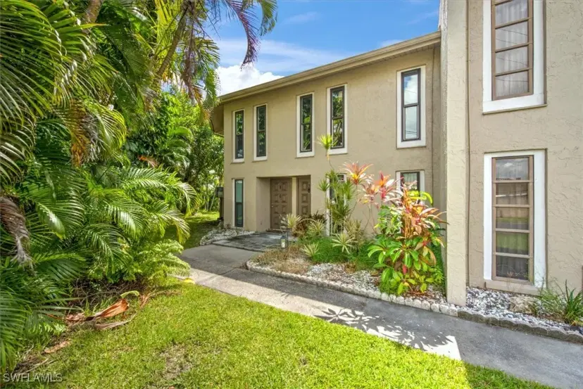 Picture of 4803 Sw Santa Barbara CT 2, Cape Coral FL 33914