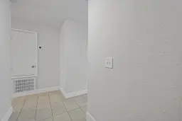 Picture of 5321 Pinewood Drive Ne 10, Palm Bay, FL 32905