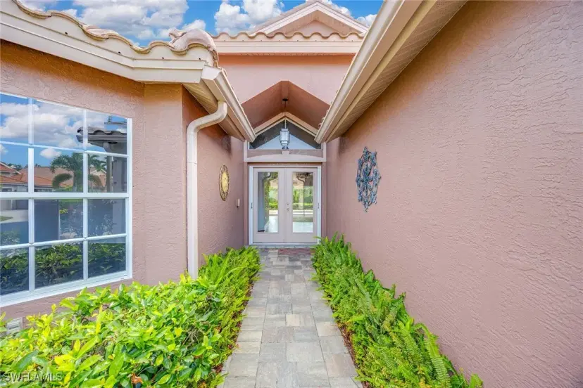 Picture of 8460 Indian Wells Way, Naples FL 34113