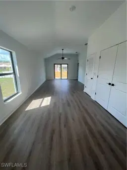 Picture of 170 Blackstone Dr, Fort Myers, FL 33913
