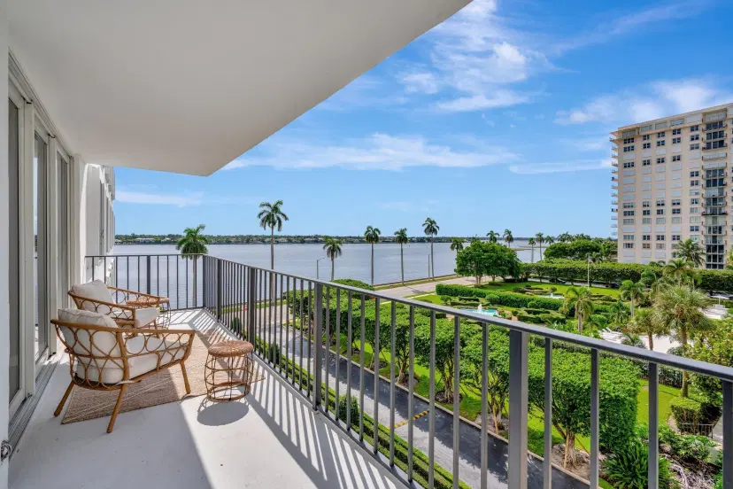 Picture of 1701 S Flagler Drive 503, West Palm Beach FL 33401