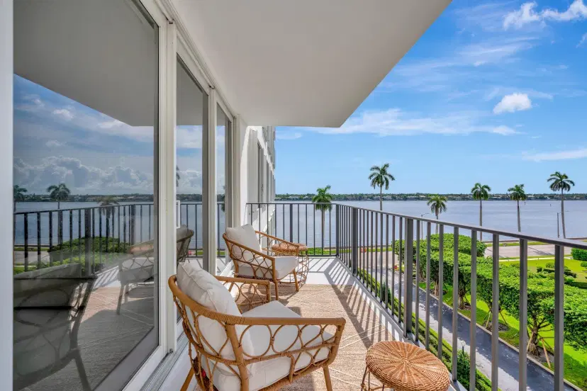 Picture of 1701 S Flagler Drive 503, West Palm Beach FL 33401