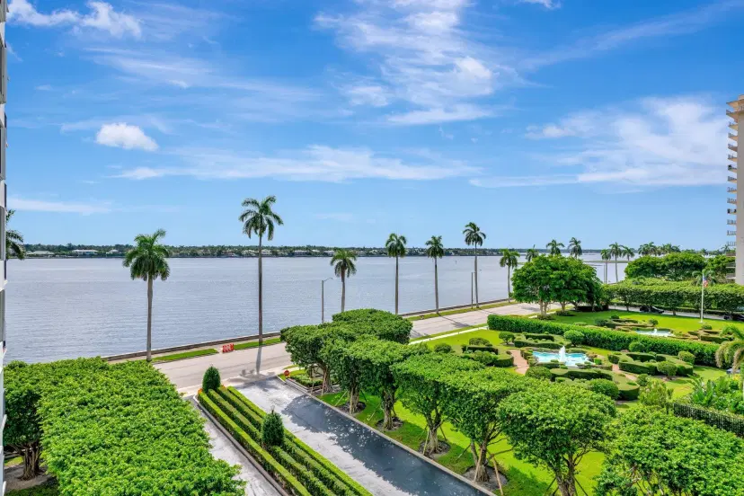 Picture of 1701 S Flagler Drive 503, West Palm Beach FL 33401