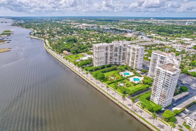 Picture of 1701 S Flagler Drive 503, West Palm Beach FL 33401