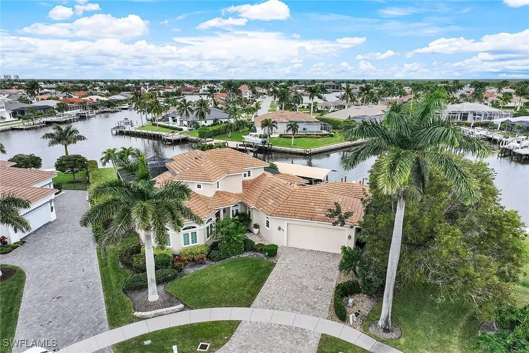 Picture of 95 Anchor Ct, Marco Island, FL 34145