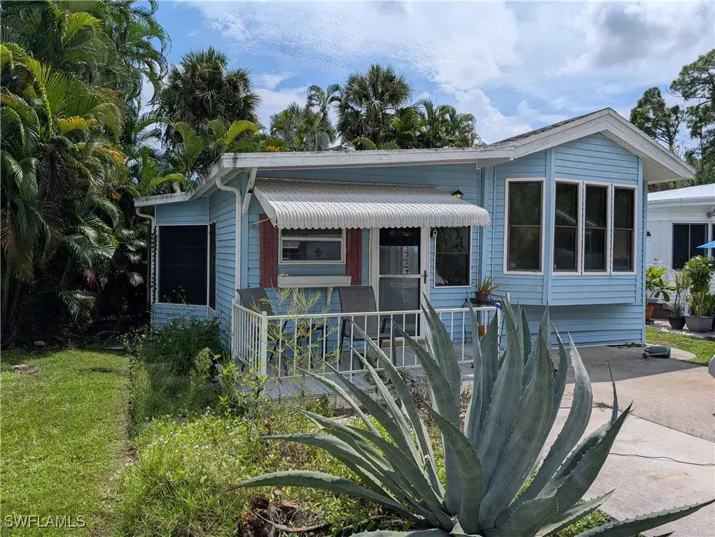 Picture of 10821 Short Tailed Hawk Cir, Estero, FL 33928