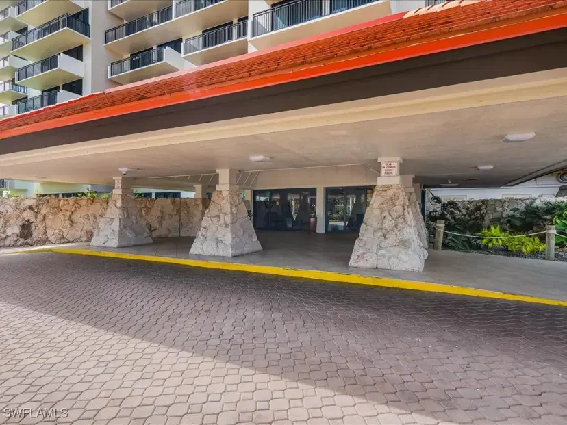 Picture of 180 Seaview Ct 804, Marco Island FL 34145