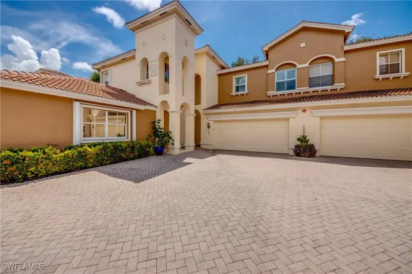 Picture of 7200 Bergamo Way 101, Fort Myers FL 33966