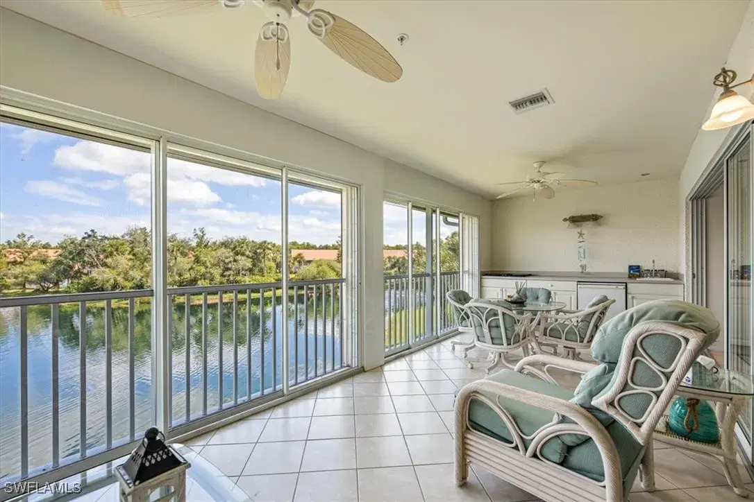 Picture of 6820 Beach Resort Dr 2, Naples, FL 34114