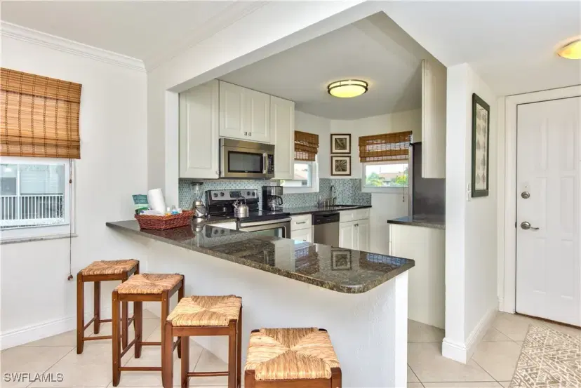 Picture of 190 Pebble Beach Blvd 205, Naples FL 34113