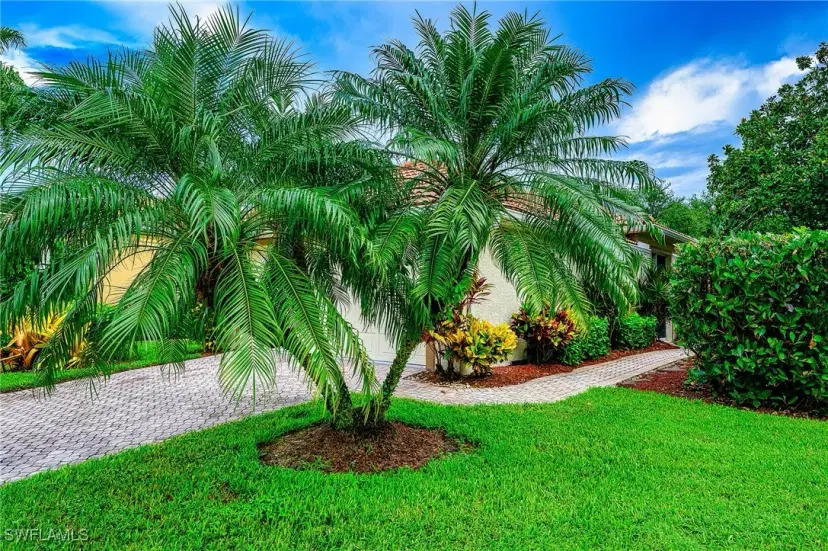Picture of 8515 Chase Preserve Dr, Naples FL 34113