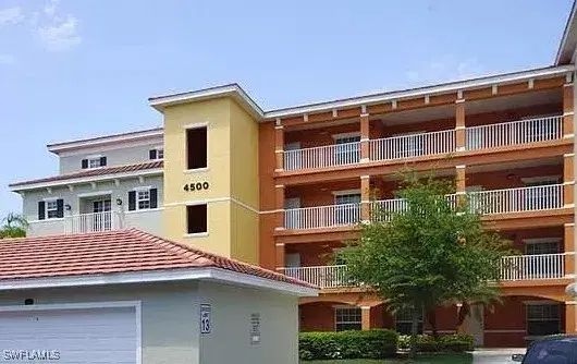 Picture of 4500 Botanical Place Cir 4, Naples FL 34112