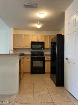 Picture of 4500 Botanical Place Cir 4, Naples, FL 34112