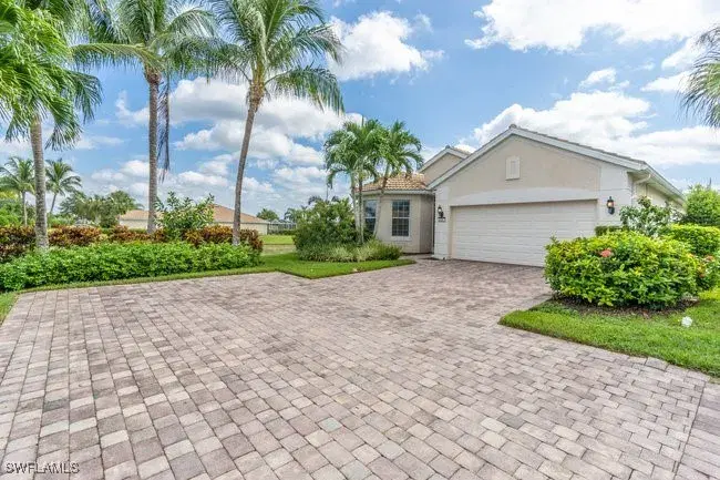 Picture of 8887 Ravello Ct, Naples FL 34114