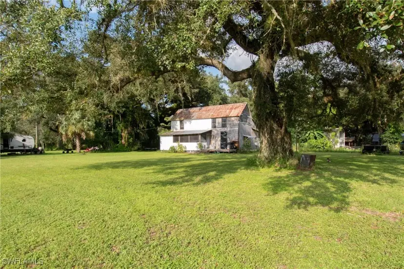 Picture of 2385 County Road 78, Labelle FL 33935