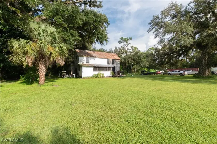 Picture of 2385 County Road 78, Labelle FL 33935