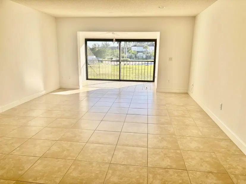 Picture of 9264 Vista Del Lago H, Boca Raton FL 33428