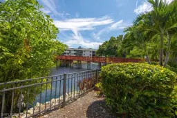 Picture of 600 Neapolitan Way 115, Naples, FL 34103