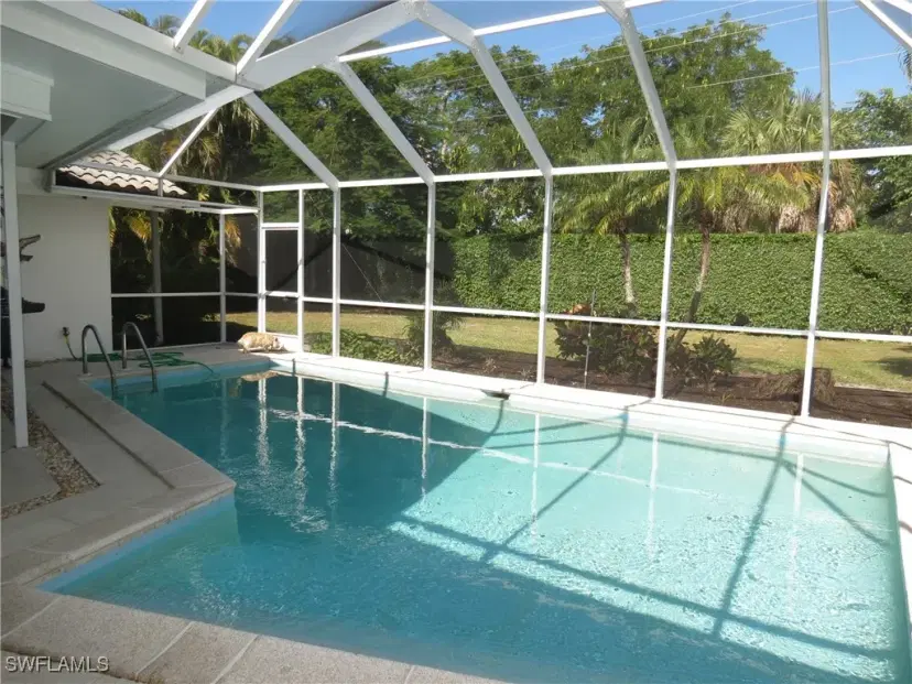 Picture of 735 High Pines Dr, Naples FL 34103
