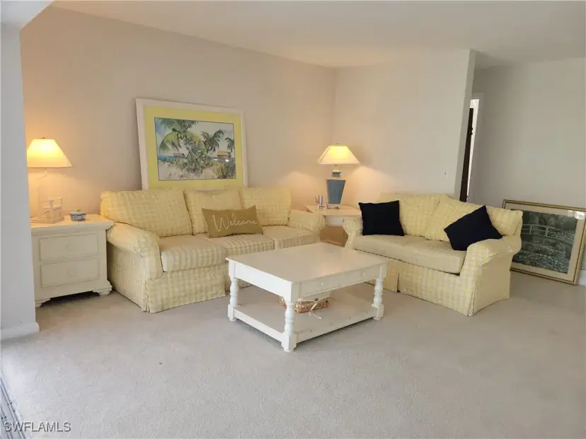 Picture of 735 High Pines Dr, Naples FL 34103