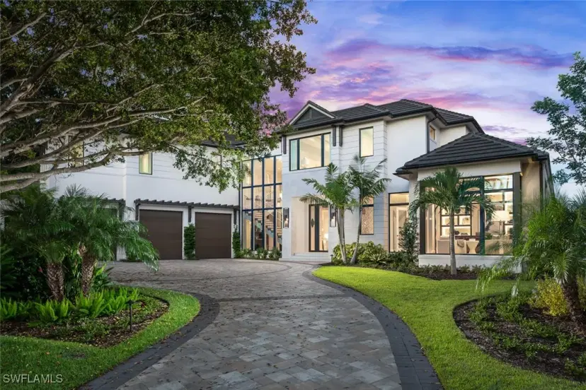 Picture of 3131 Gin Ln, Naples FL 34102