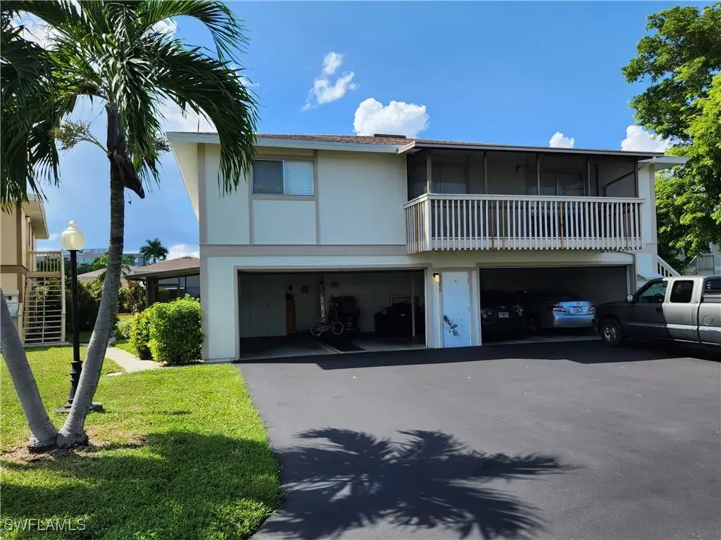 Picture of 3306 Prince Edward Island Cir 1, Fort Myers, FL 33907