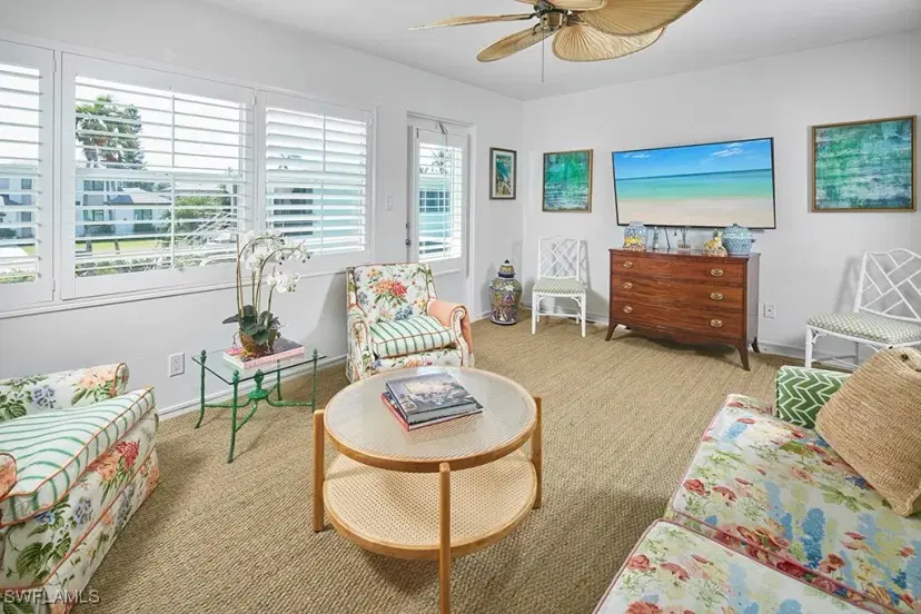 Picture of 271 8Th Ave S 271, Naples FL 34102
