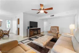Picture of 4280 Belair Ln C, Naples, FL 34103