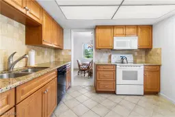 Picture of 4280 Belair Ln C, Naples, FL 34103