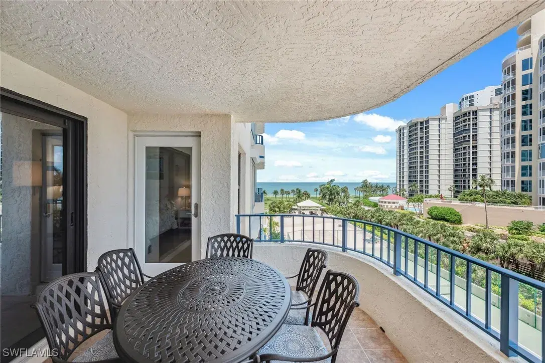 Picture of 4451 Gulf Shore Blvd N 605, Naples, FL 34103