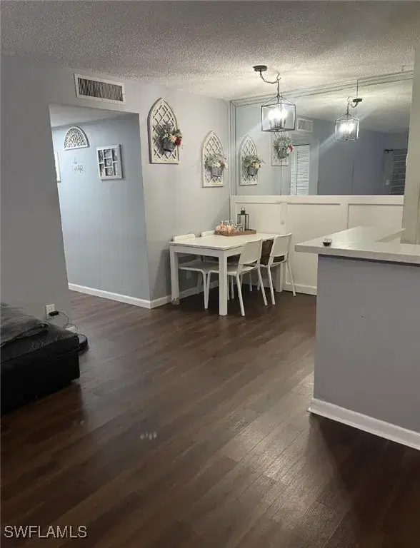 Picture of 9409 W Macnab Rd 103, Tamarac FL 33321
