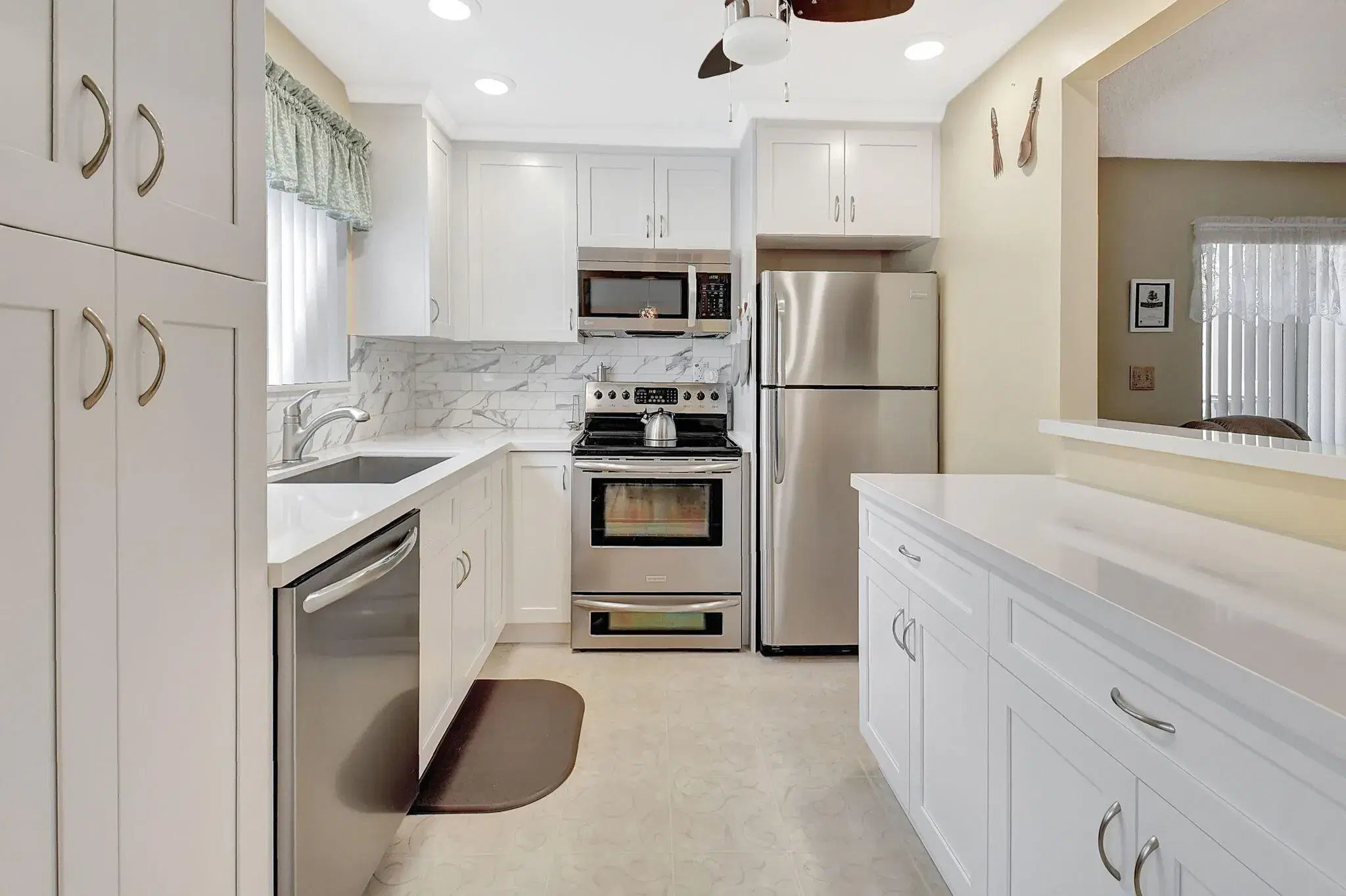 Picture of 15217 Lakes Of Delray Boulevard 109, Delray Beach, FL 33484