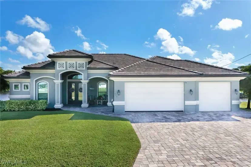 Picture of 915 NW 36Th Pl, Cape Coral FL 33993