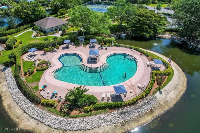 Picture of 6680 Ilex Cir 3-D, Naples FL 34109