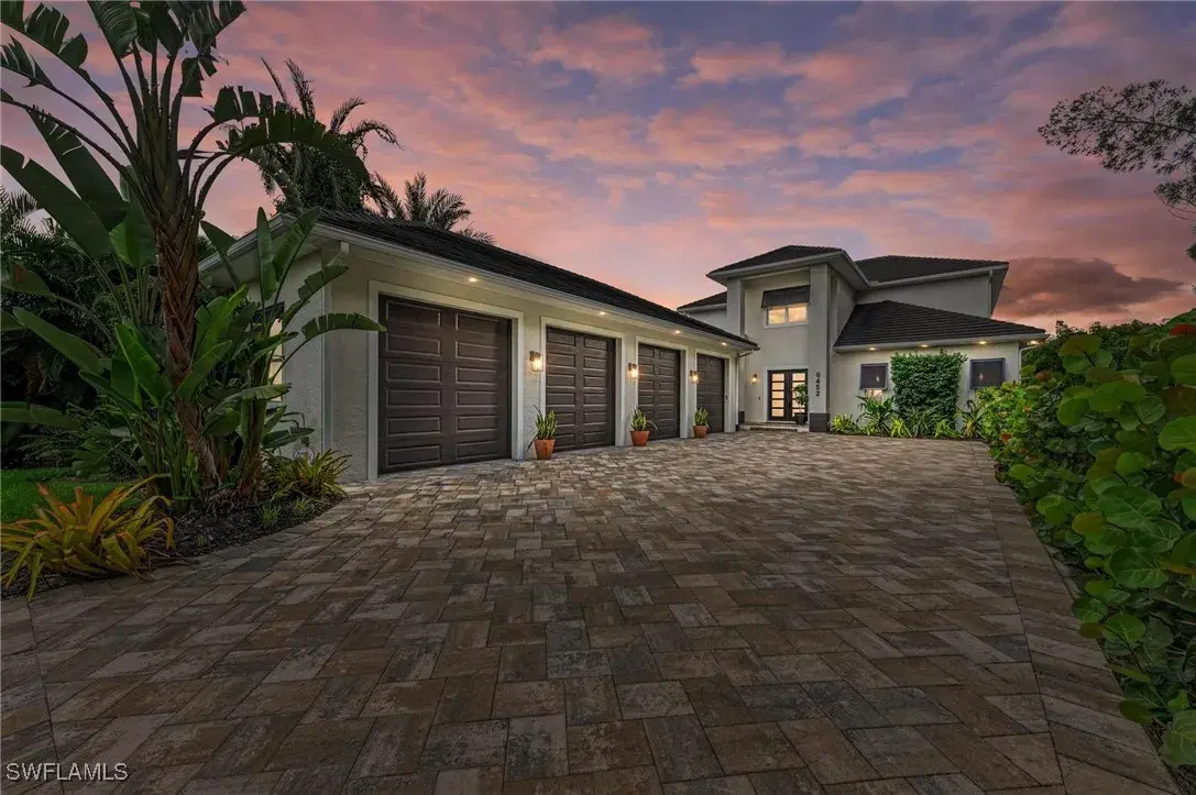 Picture of 6452 Riverside Dr, Punta Gorda, FL 33982
