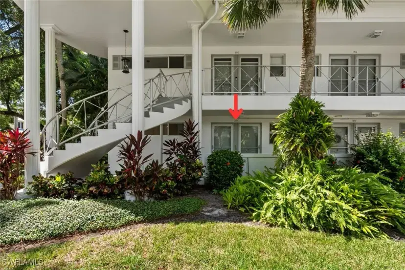 Picture of 288 2Nd St S 288, Naples FL 34102
