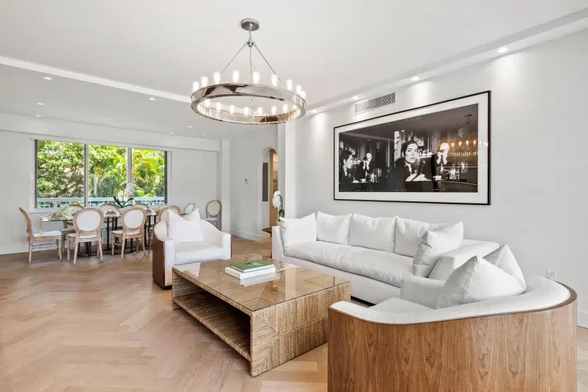 Picture of 389 S Lake Drive 2G, Palm Beach FL 33480