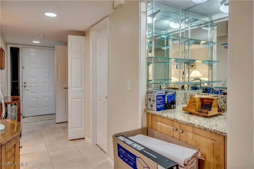 Picture of 2067 W Lakeview Blvd 2, North Fort Myers FL 33903