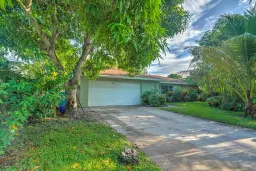 Picture of 179 SE 27Th Place, Boynton Beach, FL 33435