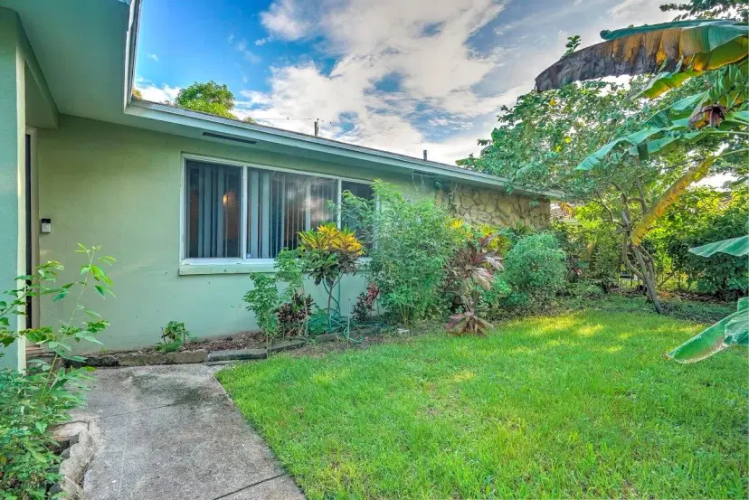 Picture of 179 SE 27Th Place, Boynton Beach FL 33435