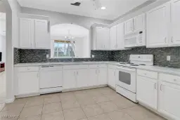 Picture of 20000 Heatherstone Way 3, Estero, FL 33928