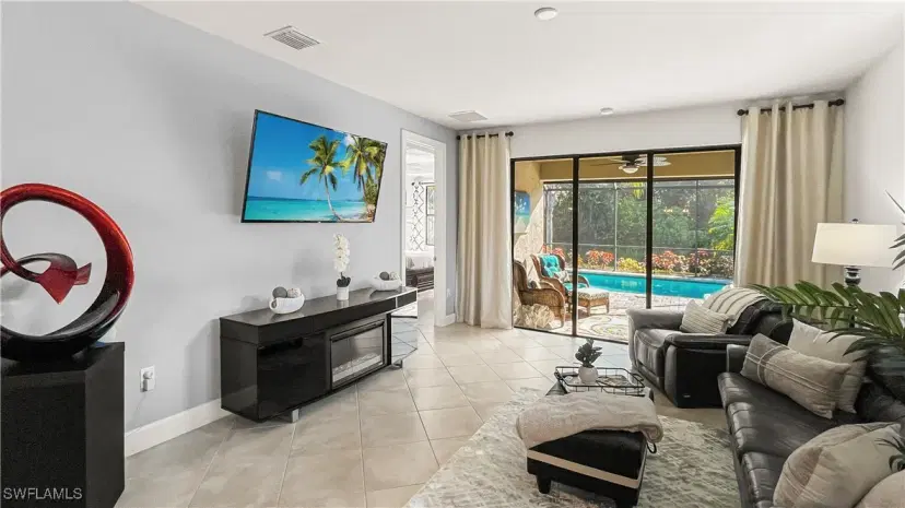 Picture of 7702 Jacaranda Ln, Naples FL 34114