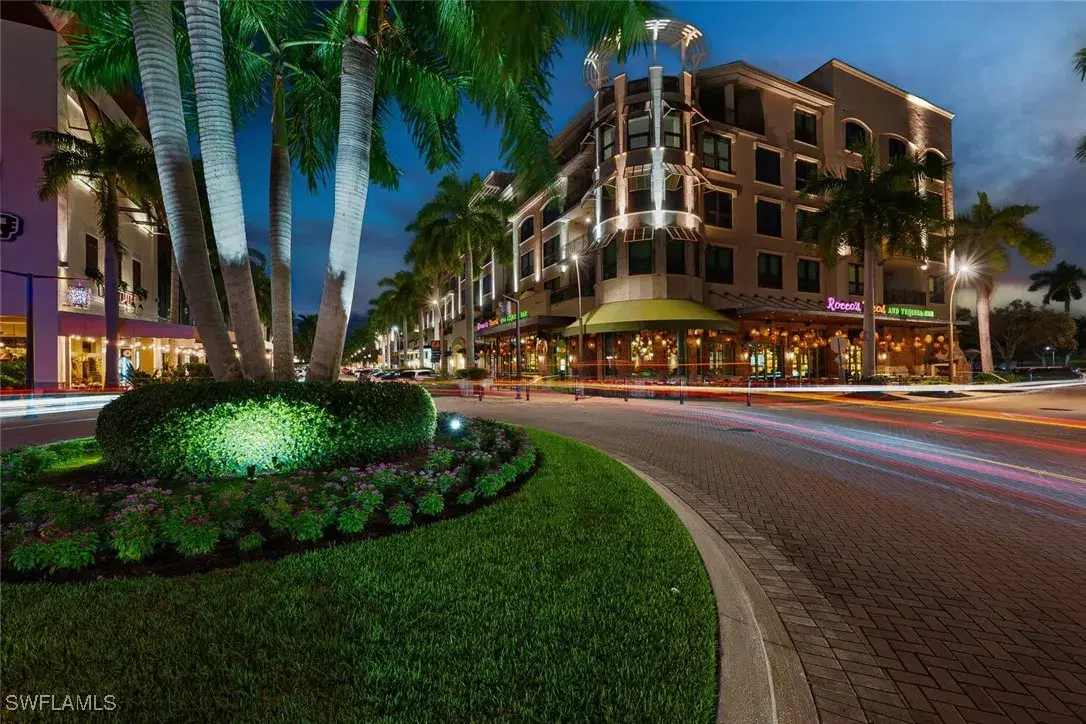 Picture of 9123 Strada Pl 7309, Naples, FL 34108