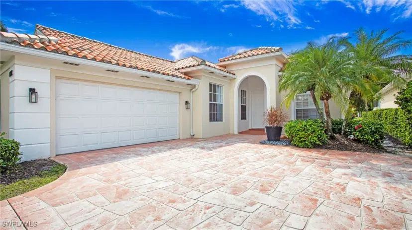 Picture of 4473 Novato Ct, Naples FL 34109