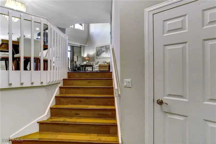 Picture of 27105 Oakwood Lake Dr, Bonita Springs FL 34134