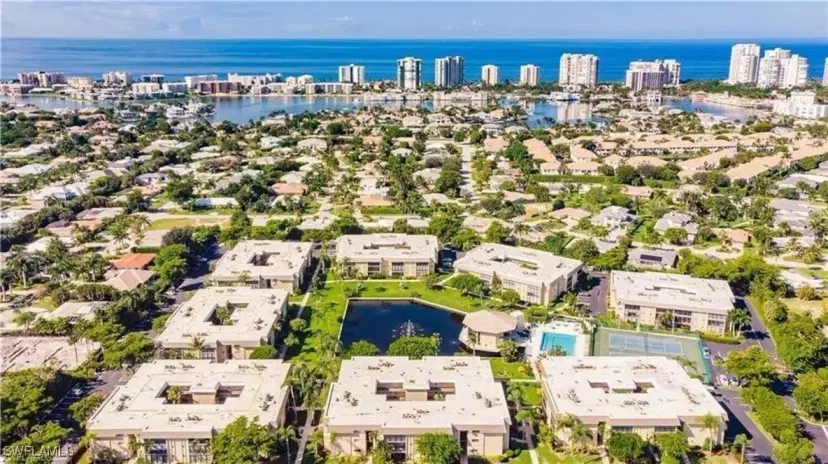 Picture of 788 Park Shore Dr B27, Naples FL 34103