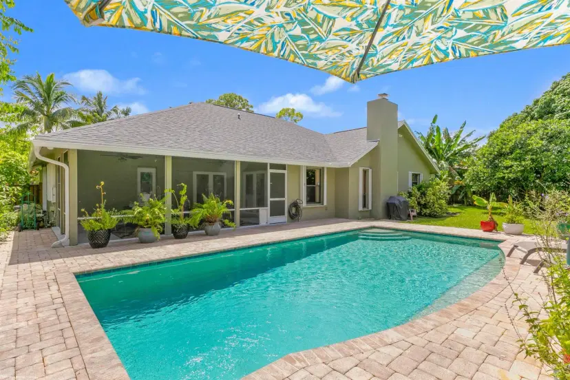 Picture of 12171 Old Country Road N, Wellington FL 33414