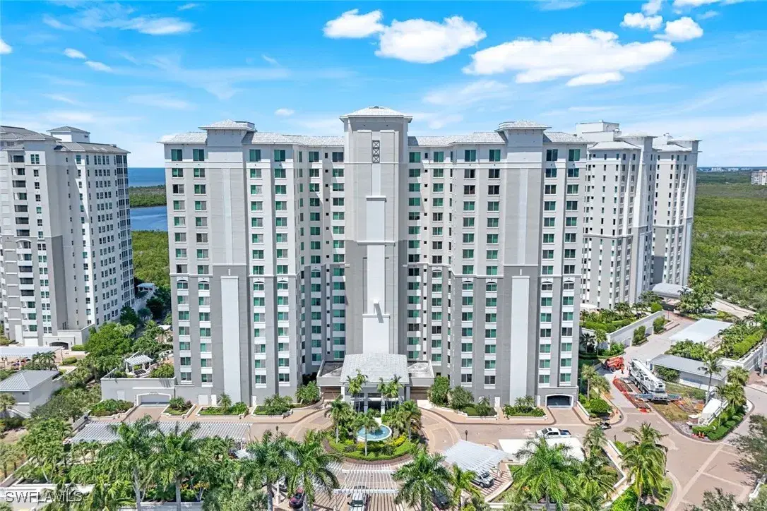 Picture of 275 Indies Way 706, Naples, FL 34110