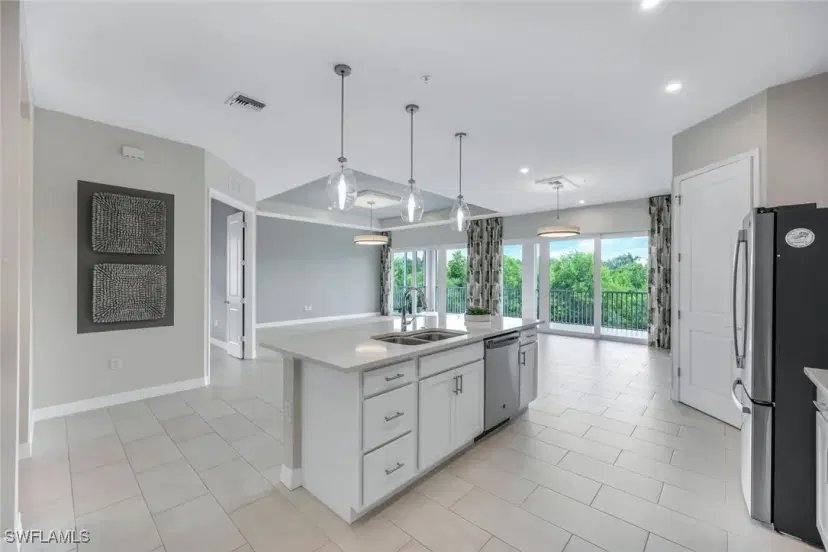 Picture of 172 Indies Dr E # 201, Naples FL 34114