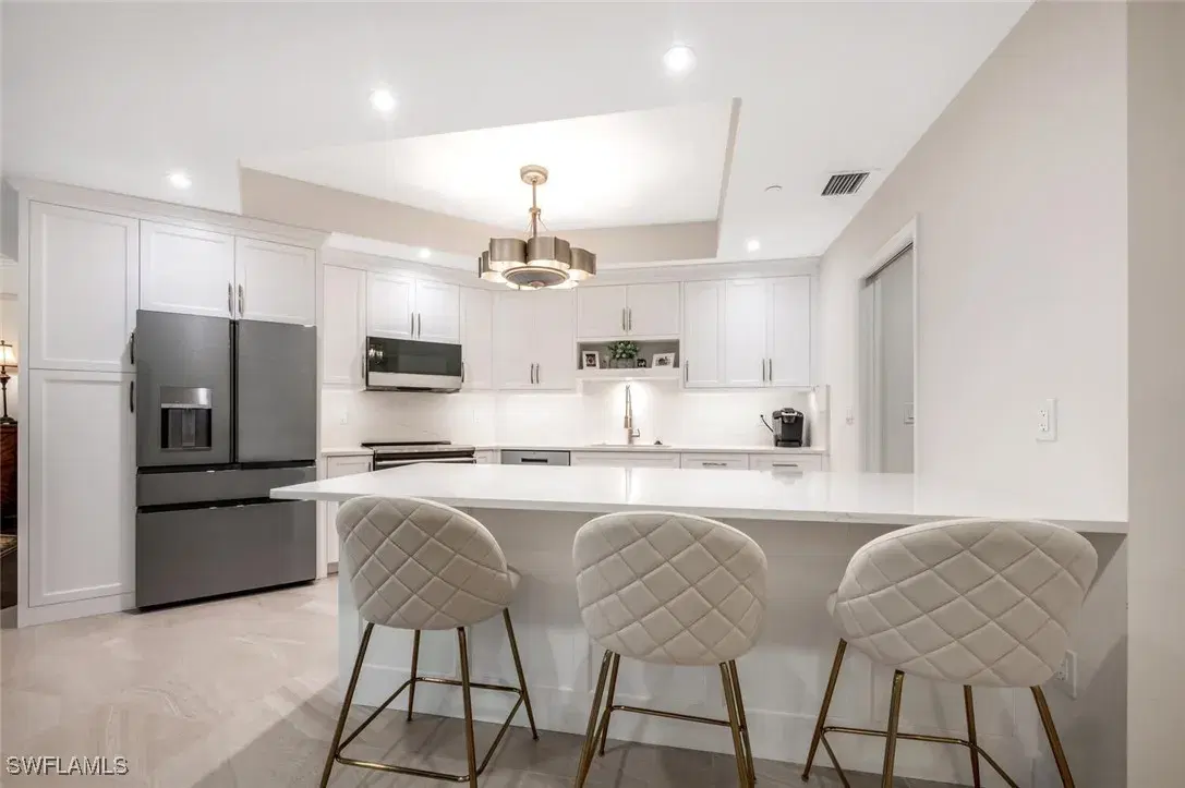 Picture of 8440 Abbington Cir D12, Naples, FL 34108